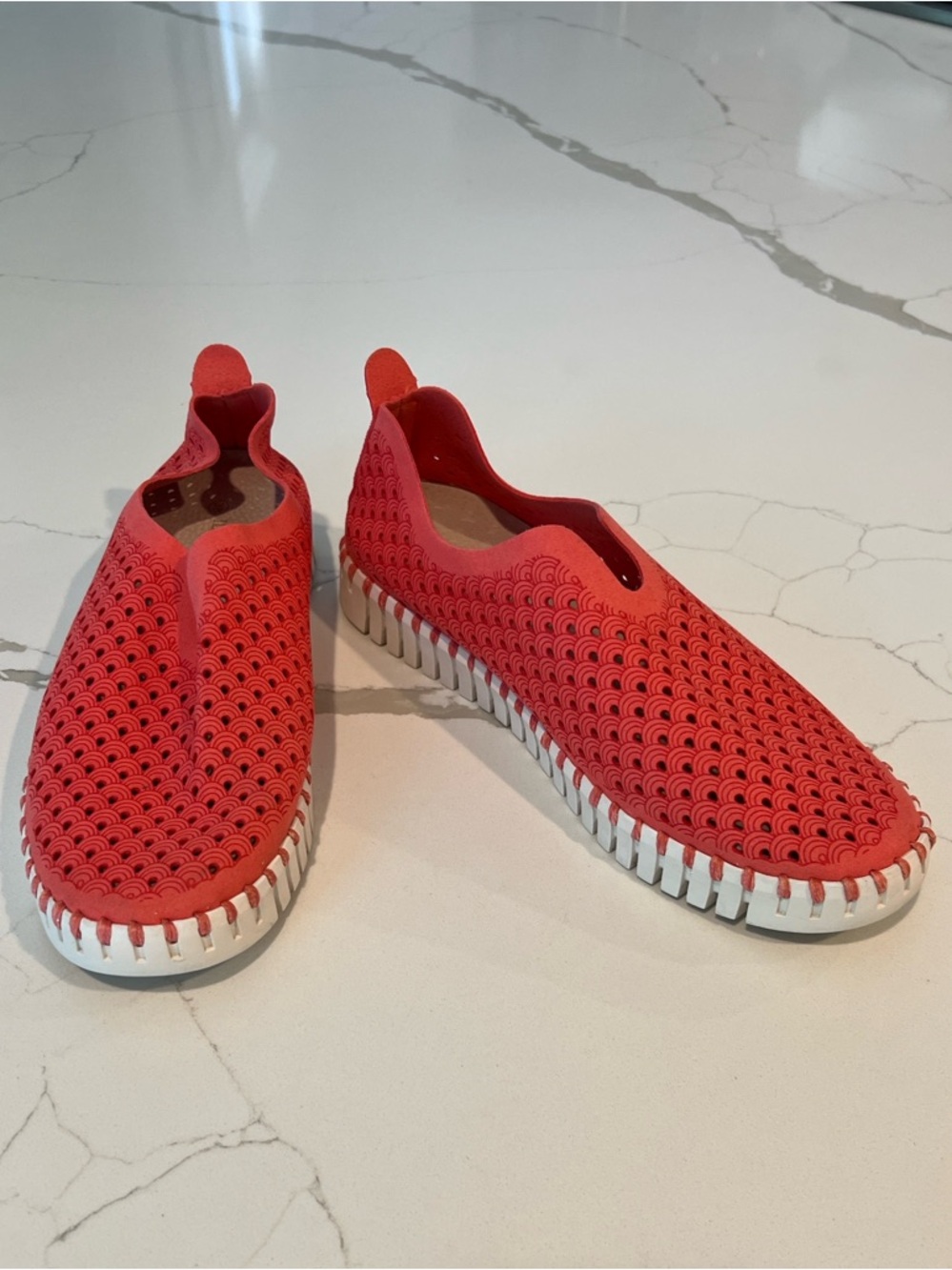 Ilse Jacobsen Tulip Viva Magenta Pink Slip On Sneakers Womens EU 38 US 7.5 - 8